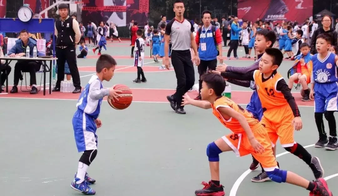 篮球训练营中试训的表现评估方法_0